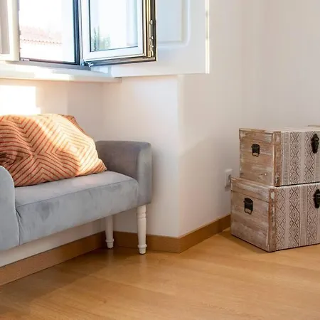 Beautiful Cozy Near Nazare, Leiria&batalha *
