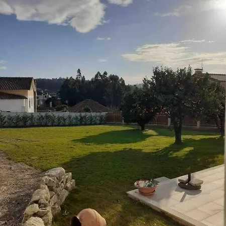 Prázdninový dům Beautiful Cozy Near Nazare, Leiria&batalha *