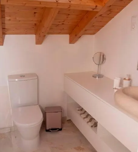 Beautiful Cozy Near Nazare, Leiria&batalha Vakantiehuis Juncal (Leiria)